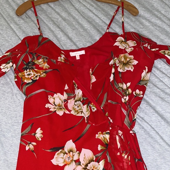 Red Luxxel Floral Off-Shoulder Summer Dress - Picture 2 of 5
